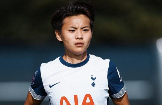 英雄联盟总决赛-王霜结束留洋加盟武汉 在热刺效力1年出场11次