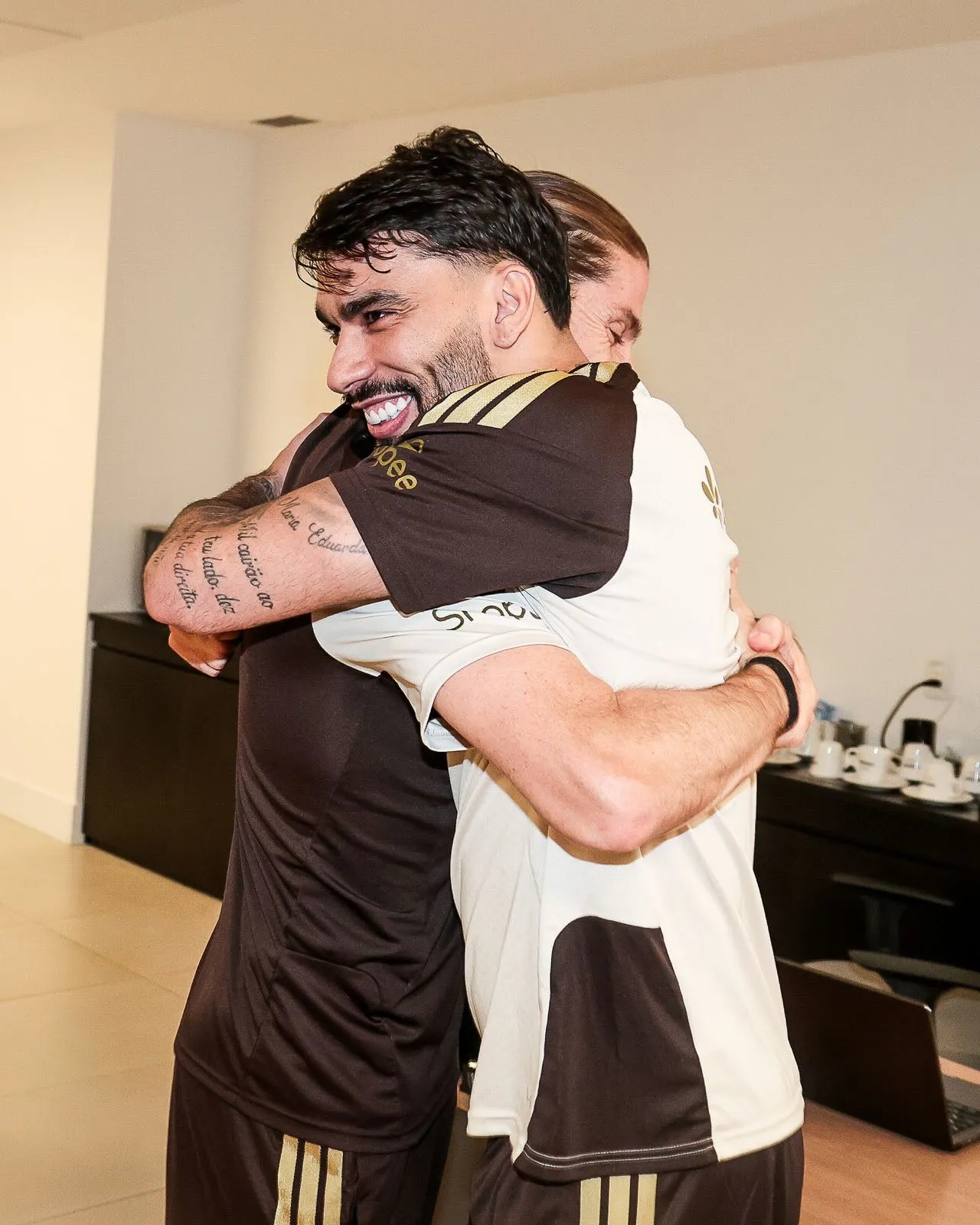 比分直播-帕奎塔告别菲利佩：谢谢你为带我回归球队所做的一切