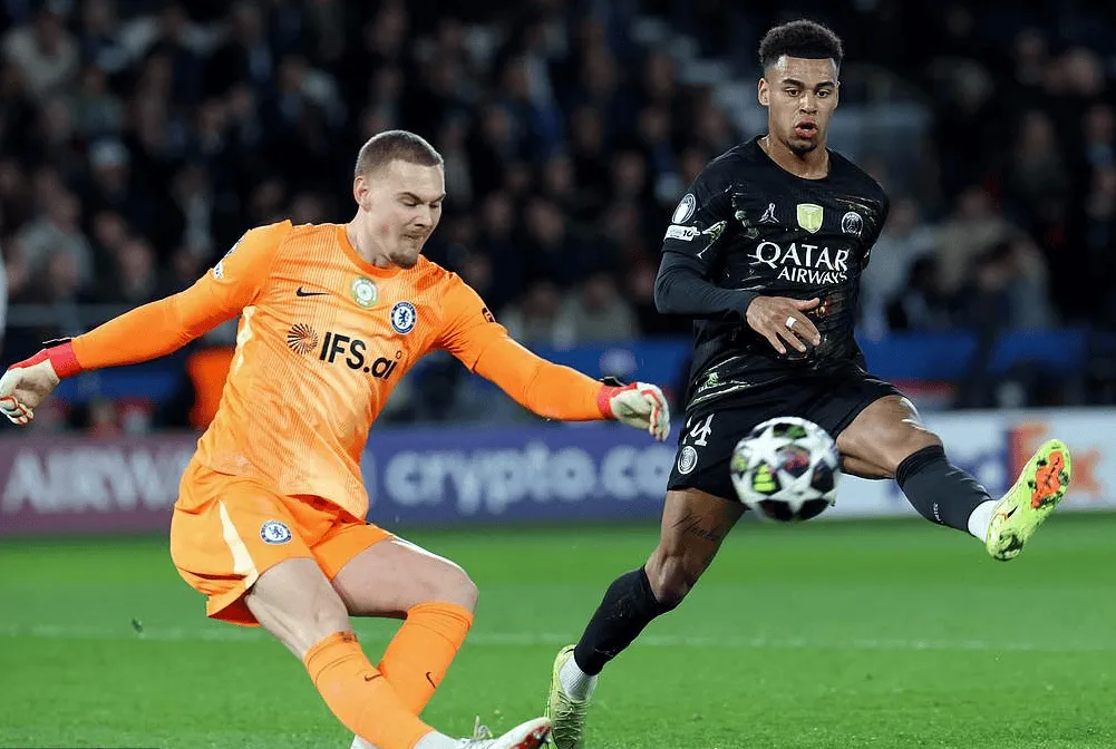 世界赛程-电讯报：罗西尼尔更喜欢约根森，是因为他的出球比桑切斯好