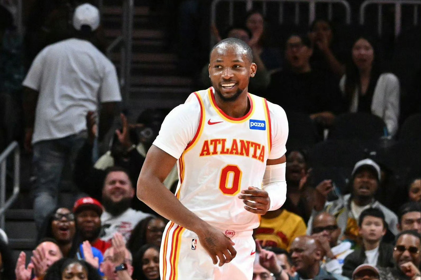 电竞竞猜-老鹰球迷高呼，谢谢你勇士！高效拿到20+7，库明加让勇士后悔？