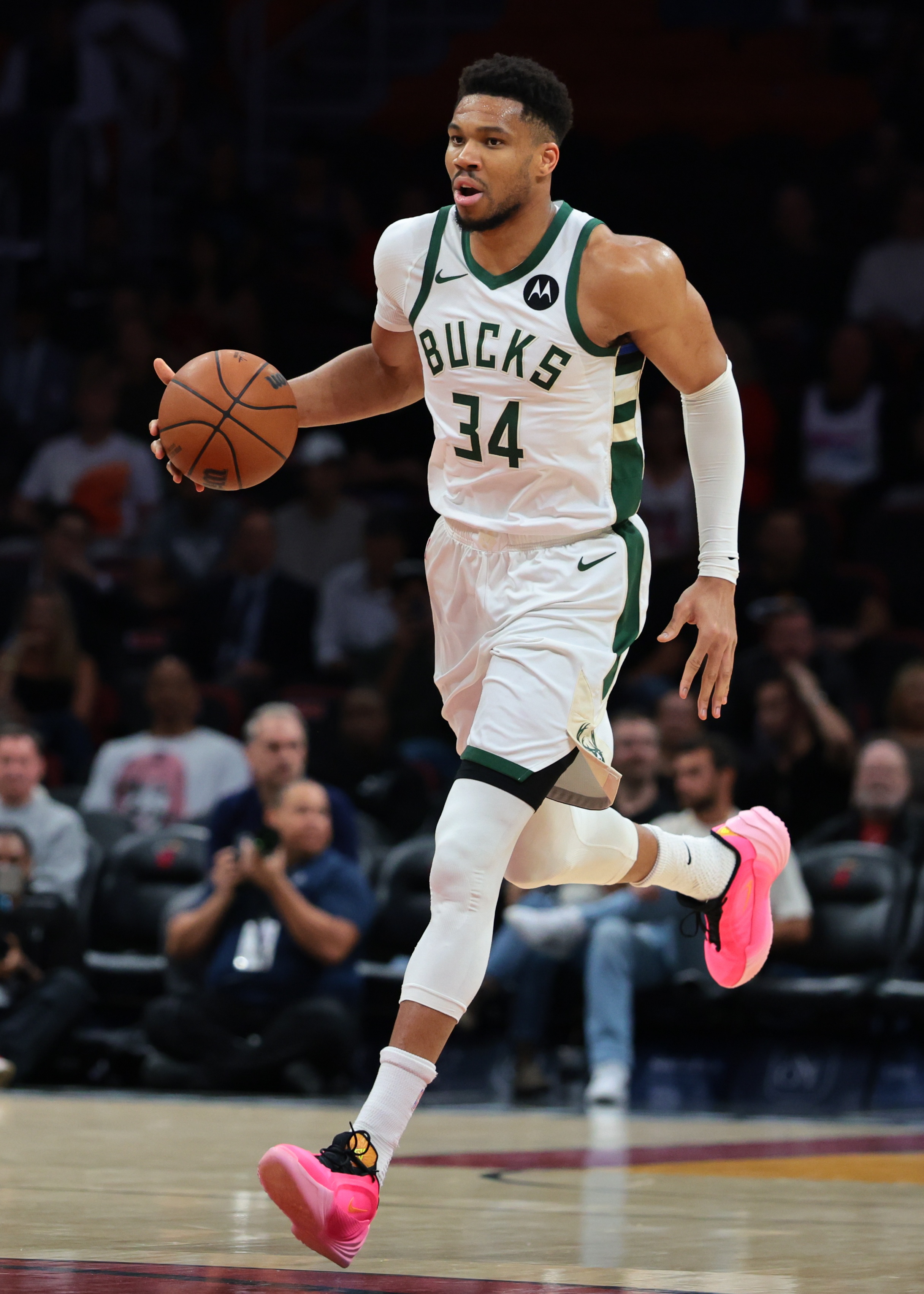 注册观看-里弗斯：字母想兄弟同台但他没完全康复 我夹在中间进退两难